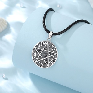 Collana con Pendente a Stella a Cinque Punte in Argento Sterling 925, Design Vintage Pentagramma di Salomone per Uomo - Product Image 4