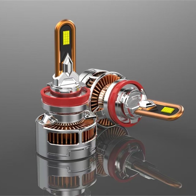 High Power 4 Copper Tube Cooling LED Headlight Bulbs H4 H7 H11 Super Bright Conversion Kit All-in-One Headlamp
