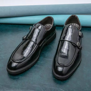 Chaussures habillées d'hiver pour hommes, à enfiler, imperméables, à talon épais, grande taille, chaussures de bureau formelles en cuir véritable - Product Image 1