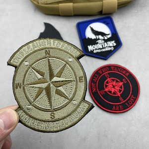 Patchs brodés personnalisés pour le camping en plein air, les montagnes hors route, les rivières, les paysages naturels, patchs brodés à velcro pour sacs à dos - Product Image 3