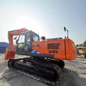 Excavadora hidráulica Hitachi ZX210 de segunda mano, modelo 2023, con motor de seis cilindros, en stock. - Product Image 1