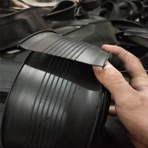 <span class=keywords><strong>Joint</strong></span> en caoutchouc <span class=keywords><strong>de</strong></span> décapage <span class=keywords><strong>de</strong></span> fond <span class=keywords><strong>de</strong></span> <span class=keywords><strong>porte</strong></span> <span class=keywords><strong>de</strong></span> <span class=keywords><strong>garage</strong></span> <span class=keywords><strong>de</strong></span> vente chaude - Product Image 3