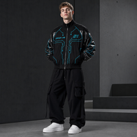 Veste de rue Cyber Techwear pour homme SS27 à col montant en cuir verni PU, patchwork color block, fermeture éclair métallique, motif lignes de circuit