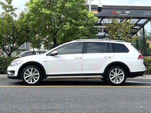 Volkswagen <span class=keywords><strong>Golf</strong></span> <span class=keywords><strong>Variant</strong></span> 2020 de Segunda Mano, Cómodo, Bajo Kilometraje, Viajes Largos, Clásico y Lujoso | 25110504 - Product Image 2