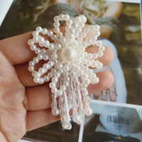 Patchs en plastique perlés 3D fleur perle faits à la main bricolage Applique à coudre pour boucles d'oreilles broches vêtements cheveux chaussures chapeaux