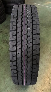 Neumático Sólido para Camión Pesado 155/70R13, Neumático Diagonal para Camión Comercial, para Reemplazo/Reparación - Product Image 4