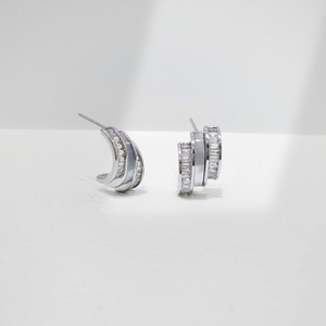 custom plata 925 silver Baguette Cut zirconia earring gold plated summer unique hypoallergenic geometric fashion stud earrings - Product Image 1