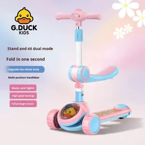 Nouveau Style <span class=keywords><strong>petit</strong></span> canard jaune en plastique Tricycle <span class=keywords><strong>pour</strong></span> enfants 3-en-1 Ride-On 24V électrique découverte lumière fonction musicale pliable - Product Image 4