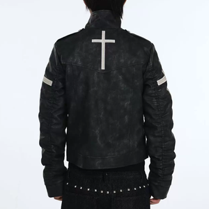 เสื้อโค้ทหนัง PU สำหรับผู้ชาย รุ่น Gothic Knight Series  ตกแต่งกระดุมรูปกางเขน  แบบผูกเชือกสองแบบ  ทรงเข้ารูป  ไหล่ตรง  แบบครอป - Product Image 3