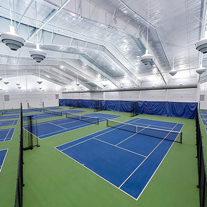 Salle de sport à structure en acier, design moderne, entretien facile, flux d'air optimal, faible consommation d'énergie, robuste, aspect classique - Product Image 1
