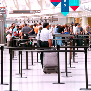 Coda aeroporto sbarramento ringhiera cintura retrattile Stanchion barriera per palo di controllo della folla - Product Image 6