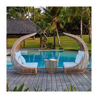 Patio plage rotin épais matériel pyamidal cocon en forme de chaise extérieur osier daybed chaises longues de plage en plein air