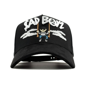 Gorras de Béisbol Personalizables con Bordado 3D, Etiquetas Metálicas, Visera de Algodón y Gamuza, Forro de Satén, Tubo de Marca y Diamantes de Imitación - Product Image 2