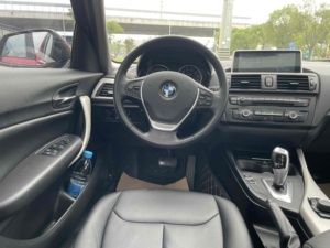 <span class=keywords><strong>BMW</strong></span> Serie 1 <span class=keywords><strong>Usado</strong></span> Barato, Importado, 2013, Versión <span class=keywords><strong>116i</strong></span> Facelift, Hatchback Compacto para Exportación, Autos Usados de Segunda Mano - Product Image 3