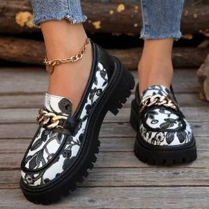 Zapatos de Mujer Estilo 2025, Mocasines Versátiles y Elegantes con Tacón Grueso, Zapatos de Cuero Pequeños Retro a la Moda, Cómodos - Product Image 3