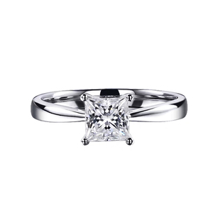 Anillo de diamante solitario de oro de 18K Anillo de compromiso de diamante cultivado en laboratorio Diamante - Product Image 1