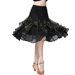 Elegante luccicante con motivo floreale e paillettes gonna corta al ginocchio per Performance di danza moderna da donna - Product Image 1