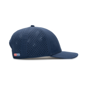 Casquette de golf perforée TCAP China Custom à 6 panneaux avec logo en caoutchouc, imperméable et découpée au laser - Product Image 5