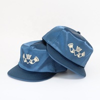 Casquettes Snapback Femme à Visière Courte en Tissu Satin Soie, Personnalisées avec Logo Brodé, 5 Panneaux, Visière Plate, Marque Propre OEM