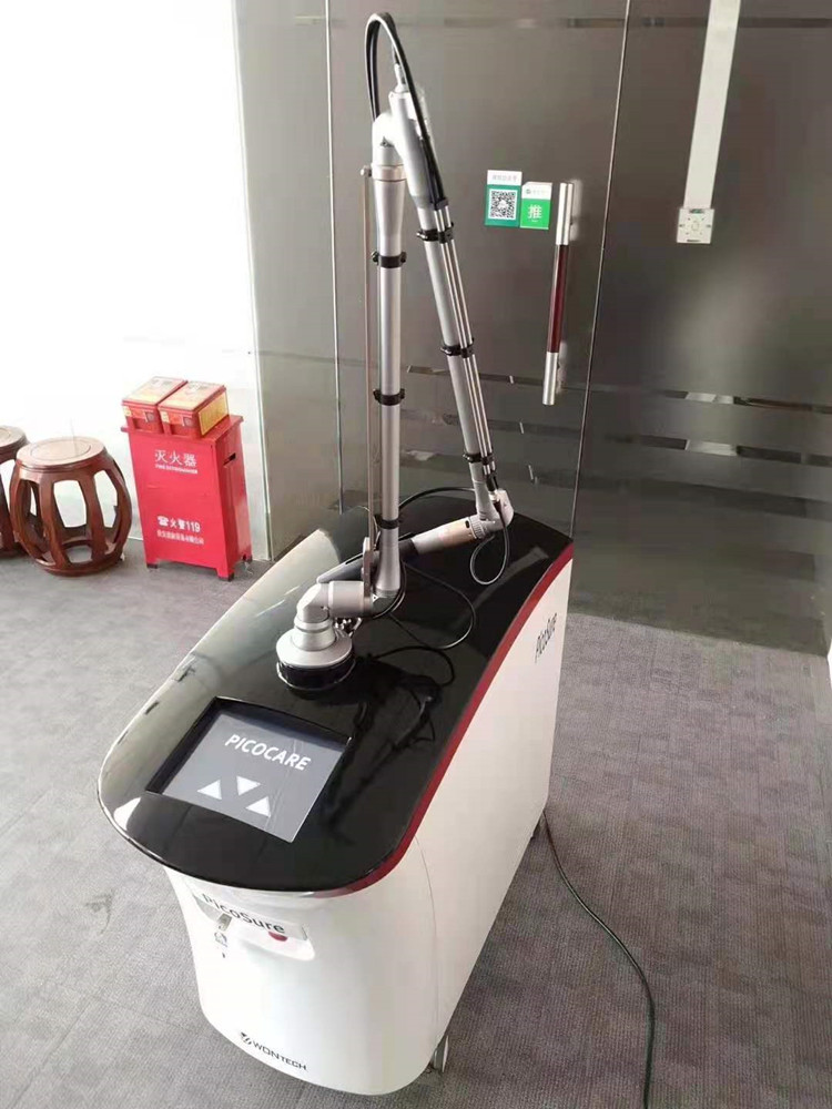 Professional Picosecond Laser Machine Picolaser pigmentation Treatment Freckle Removal 755nm Pico Laser Machine on Sale