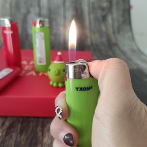 Encendedor de Gas de Plástico Desechable con Logotipo y Diseño Personalizados, Fábrica OME con 30 Años de Experiencia para Cigarrillos y Fumar - Product Image 6