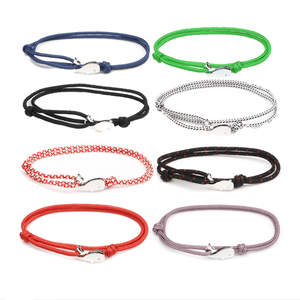 Bracelet en corde de parachute de style marin, bracelet viking queue de baleine pour hommes et femmes, bracelet en corde avec crochets métalliques réglables - Product Image 1