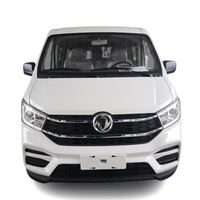 Marque chinoise Dongfeng Mini véhicules de tourisme 11 places Mini van de livraison à essence