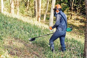 Débroussailleuse sans fil HiKOKI CG36DB(WP) 36V, lame de scie à copeaux industrielle de 9,1 pouces de diamètre extérieur, poignée à deux mains, utilisation extérieure DIY - Product Image 3