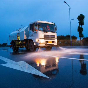 Dongfeng รถบรรทุกถังน้ำ15,000L สำหรับโรยถนนผลิตตามสั่ง - Product Image 2