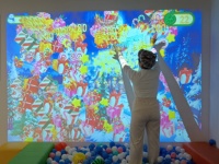 Jeux de projection murale interactifs avec balles, projecteur interactif, projection murale interactive intérieure, divertissement pour enfants