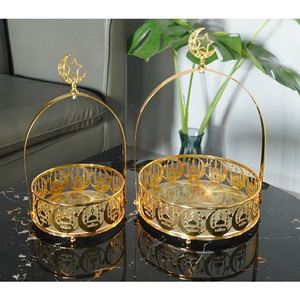 ถาดเสิร์ฟเค้กช็อกโกแลตสุดหรูสำหรับเทศกาลอีด รอมฎอน ของชาวมุสลิม ถาดโลหะรูปพระจันทร์และดาวสำหรับตกแต่งเค้กในช่วงรอมฎอน - Product Image 4