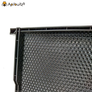 Langstroth Nhựa <span class=keywords><strong>Bee</strong></span> <span class=keywords><strong>Hive</strong></span> Sâu Khung Với Nền Tảng Nghề Nuôi Ong Nghề Nuôi Ong Công Cụ Thiết Bị Nguồn Cung Cấp - Product Image 3