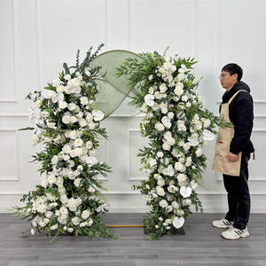 Arco de Boda Artificial con Flores de Seda Simuladas Románticas para San Valentín, Navidad y Eventos de Boda - Tamaño Personalizable - Product Image 3