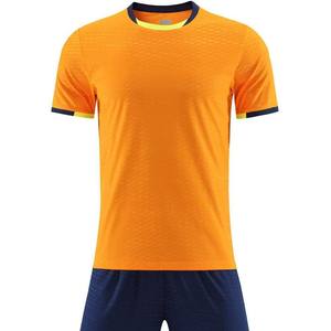 Possiamo personalizzare tutti i tipi di divise da calcio in vari stili che altre fabbriche non possono realizzare. Lasciaci solo IT. - Product Image 1