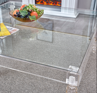 Moderner Zeitgenössischer Quadratischer Luxuriöser Klassischer Acryl-Esstisch mit Transparenten Acryl-Rahmenbeinen für Hotel-Speisesäle