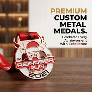 Médaille de course 5K personnalisée en alliage de zinc, Père Noël et rennes, cadeau de Noël en métal, médaille de finisseur sportif - Product Image 1