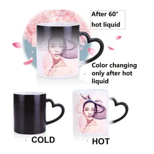 Tasse magique à couleur changeante avec poignée en forme de cœur et logo personnalisé Tasse à café et eau chaude en céramique sensible à la chaleur pour entrepôt américain