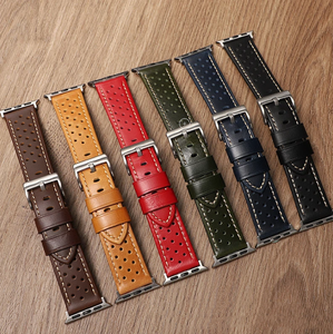 Cinturino Vintage in Pelle Crazy Horse Traforata per <span class=keywords><strong>Apple</strong></span> <span class=keywords><strong>Watch</strong></span> Serie 7 8 <span class=keywords><strong>9</strong></span> - Product Image 2