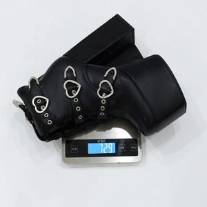 Bottes hautes à plateforme épaisse pour femme, grande taille 48, avec boucles métalliques en forme de cœur, à lacets, talons épais, bottines en cuir verni, chaussures à coupe large - Product Image 6