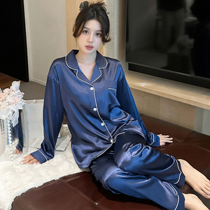 Nouveaux pyjamas en satin à manches longues pour femmes, soie glacée bleue, légers et respirants, pour les loisirs, l'été, peuvent être portés à la maison - Product Image 5