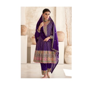 Traje Romani Salwar Kameez cosido completo de calidad superior con Chinon y traje Salwar DE TRABAJO bordado - Product Image 1