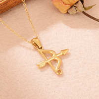 Collier tendance en acier inoxydable avec pendentif cœur flèche de Cupidon, accessoire romantique de luxe léger et polyvalent pour pull