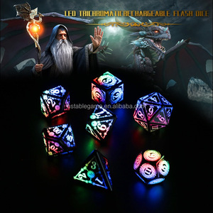 Jeu de dés électroniques LED DND 7 dés polyédriques rechargeables avec boîtier de chargement pour jeux de table - Product Image 2