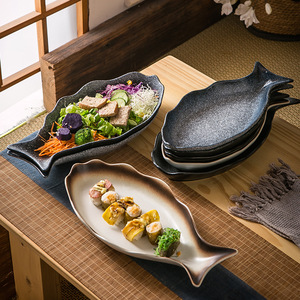 Plato de Cerámica Japonés Retro con Forma de Pez para Cocinar al Vapor, Vajilla de Cerámica de 12-14 Pulgadas, Apto para Uso Doméstico y en Restaurantes - Product Image 5