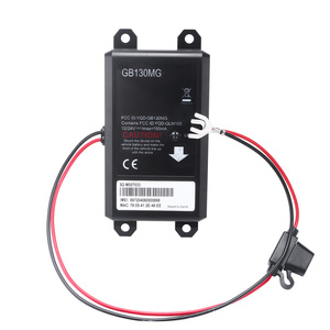 Mini GPS Tracker 4G GPS Tracker Auto avec App Gratuite, Suivi en Temps