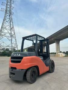 Toyo FD50N Diesel <b>Forklift</b> 3 Stage Mast Pneumatic Tire with Hydraulic Side Shifter & TCM Engine - Product Image 2