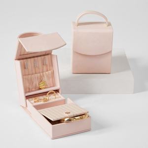 <span class=keywords><strong>Joyero</strong></span> con logotipo personalizado, bolsa de almacenamiento de anillos para collar, caja organizadora de joyas de cuero vegano <span class=keywords><strong>plegable</strong></span> de lujo portátil - Product Image 3