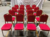 Chaise de banquet empilable en métal avec assise rembourrée en tissu à motif de points pour hôtel, conférence, mariage, réception, salle de fête