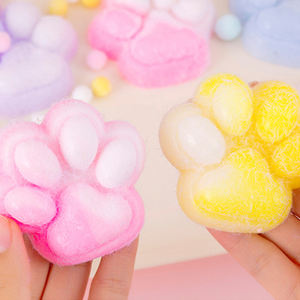 Simpatici giocattoli sensoriali da spremere Fidget per adulti bambini con sollievo dallo Stress TPP che allevia lo Stress Ultra morbido e carino con zampa di gatto giocattolo Squishy - Product Image 3