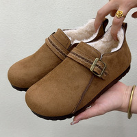 Nouvelles chaussures plates pour femmes en daim doublées polaire avec broderie ethnique, chaussures décontractées chaudes pour la saison froide et le quotidien